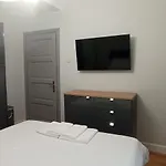 Slavyanska 11 Apartment *