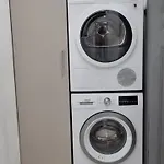 Slavyanska 11